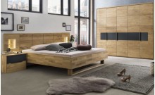 Sypialnia z drewna litego