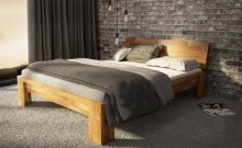 Łóżko z drewna litego
